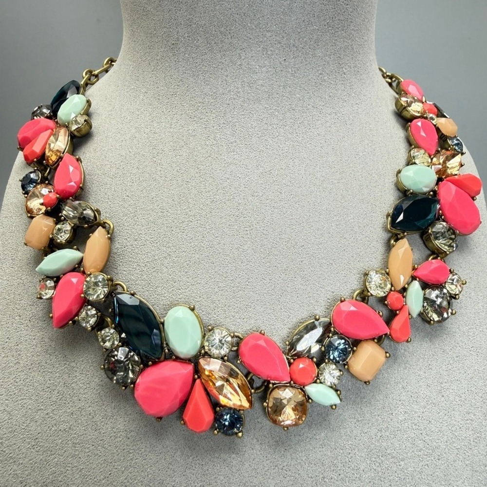 J CREW Multicolor Pink Blue Rhinestone Bib Necklace 18" Chunky Statement 2010s